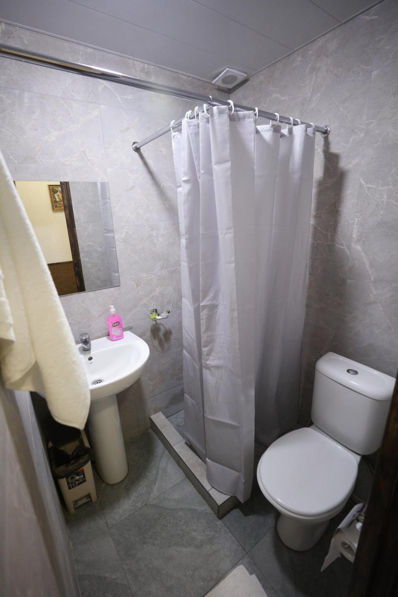 U Ashota Hotel Yerevan Ngoại thất bức ảnh