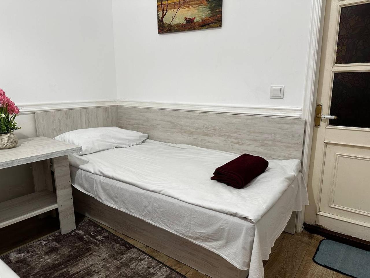 U Ashota Hotel Yerevan Ngoại thất bức ảnh