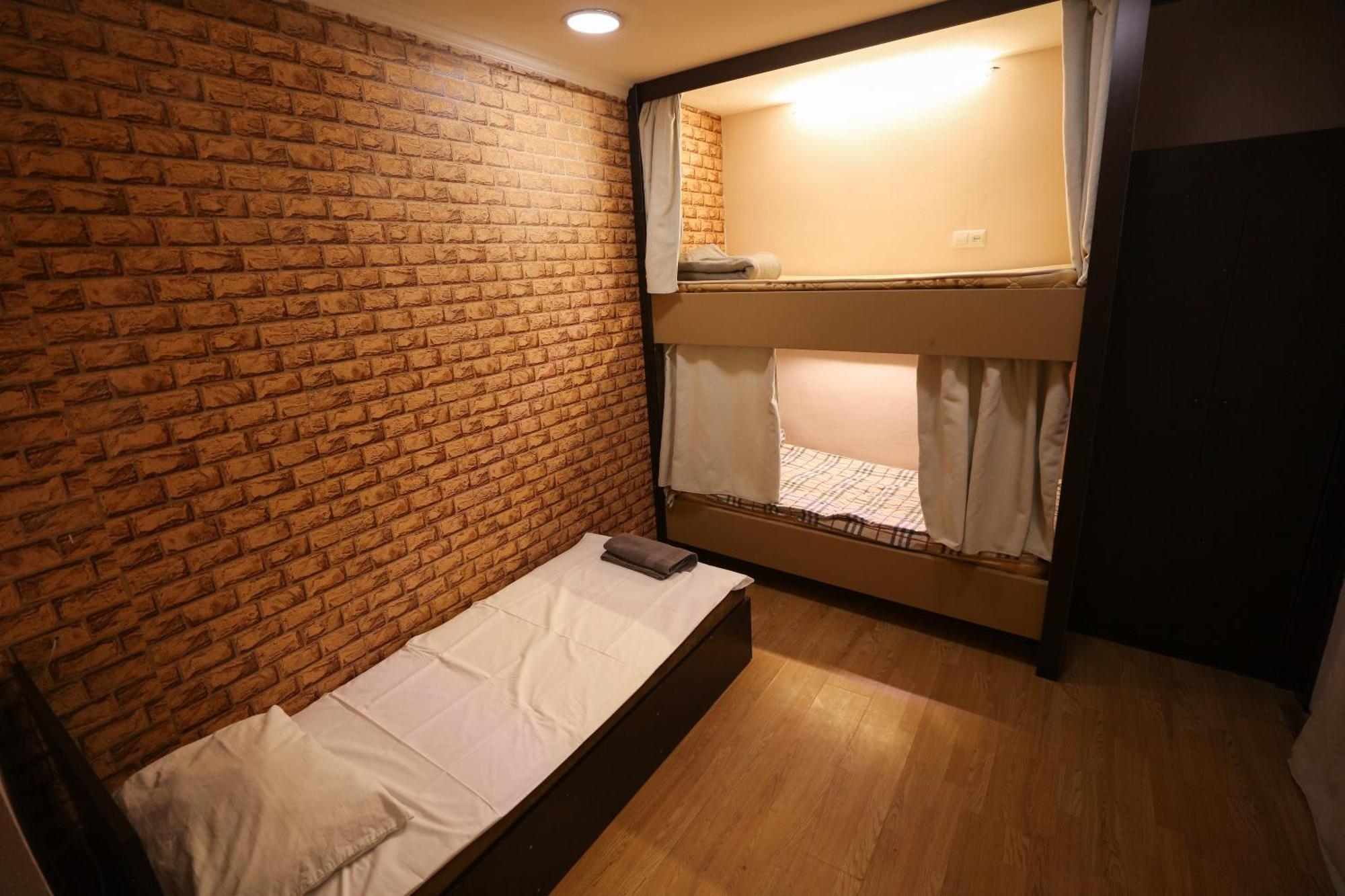 U Ashota Hotel Yerevan Ngoại thất bức ảnh