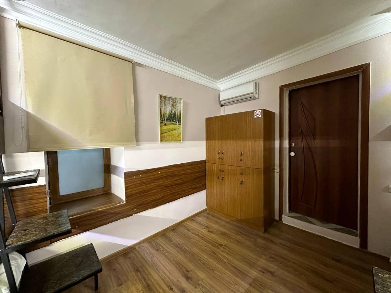 U Ashota Hotel Yerevan Ngoại thất bức ảnh