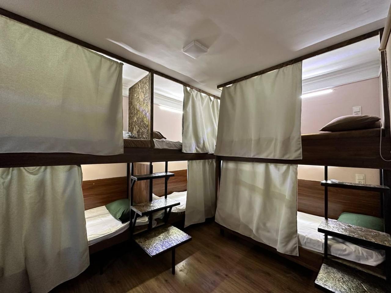 U Ashota Hotel Yerevan Ngoại thất bức ảnh